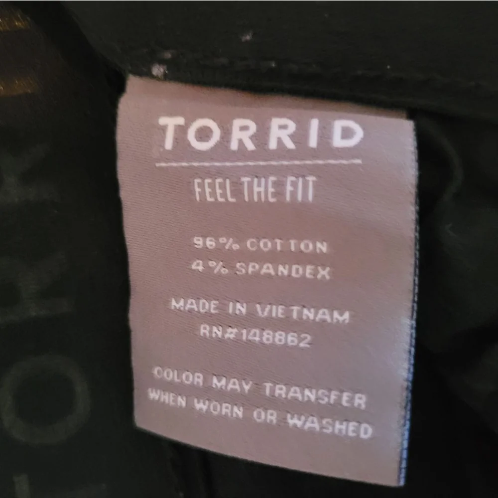 Torrid Feel The Fit Black Pants Size 10